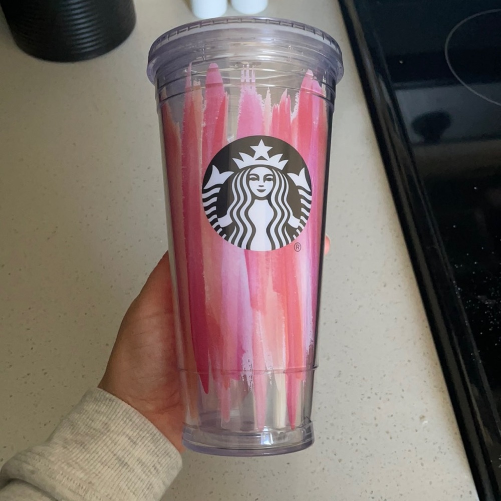 Venti Starbucks cup